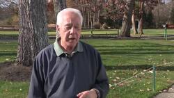 No tee times: 35-acre wildfire shuts down Lakewood Country Club News Clip