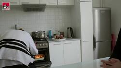 Africans Immigrants in Poland (Feat. Vin from Ponki) Instructional Video