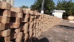 CLEAN : Sudanese anti-coup protesters block streets in Khartoum News Clip