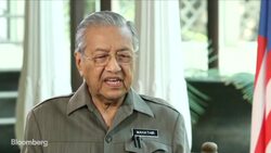 Mahathir Seeks to Recover $4.5 Billion 1MDB Funds, Goldman Fees News Clip