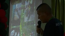 VOICED : Coca o paz: el dilema de los agricultores News Clip