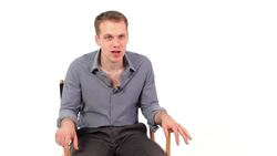 How to Read Body Language in the Workplace Instructional Video