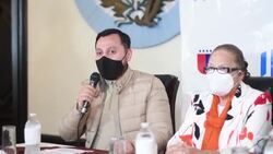 CLEAN : Guatemala Interior Minister confirms death of police officer after attack News Clip