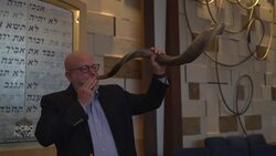 Calgary Jewish community marks Rosh Hashanah Instructional Video