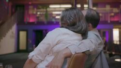 CLEAN : San Francisco residents host 'Rings of Power' viewing party News Clip