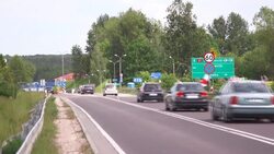 CLEAN : Exiled Belarusians protest on Polish border News Clip