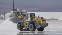 CLEAN : STOCKSHOTS: Chilean lithium production News Clip