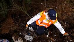 People clean Norway beach News Clip