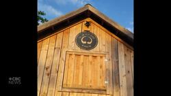 #TheMoment police were called over a screaming goat News Clip