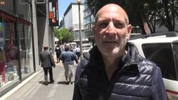 CLEAN : On the streets of Cape Town, people weigh in on Ramaphosa's fate News Clip