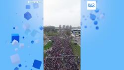 Mass protest in Belgrade against President Vucic's government Instructional Video