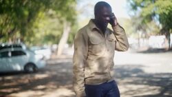CLEAN : Jailed Zimbabwean NYT reporter walks out of prison after posting bail News Clip