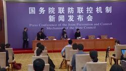 VOICED : Suben a casi 1.900 los muertos en China por el nuevo coronavirus News Clip