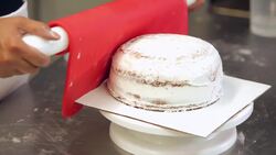 How to Cover a Ladybug Cake with Fondant for a Kids' Party Instructional Video