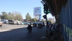 CLEAN : India: Street art and hoardings related to coronavirus News Clip
