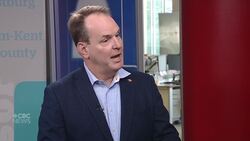 Federal Labour Minister Steven MacKinnon in Windsor on tariffs, auto sector amid U.S. threats News Clip