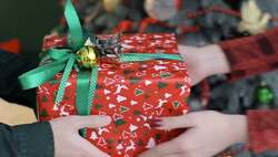 Japan Workplace Gift Customs Instructional Video