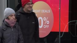 Black Friday shoppers brave the cold in New York News Clip