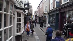 CLEAN : 'An embarrassment to York': residents debate Prince Andrew's freedom of the city stripping News Clip