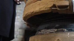 CLEAN : Ringing of the bells in Mosul: the priesthood of a Norman foundry News Clip