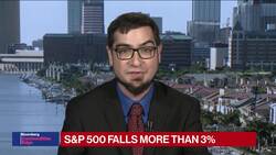 Gold Advances Amid Mounting Virus Fears News Clip