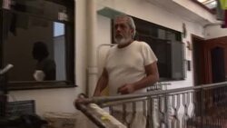 CLEAN : Gas tank graveyard has Mexico City residents up in arms News Clip