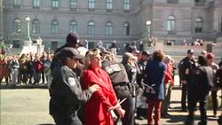 Jane Fonda says Swedish teen's activism inspired her to get arrested at climate change protest Instructional Video