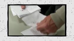 How does the Iowa Caucus pick the next US president? | Decomplicated Instructional Video