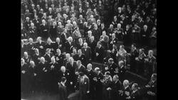Washington DC, 1952: Winston Churchill arrives in Congress and gives a speech Stock Footage