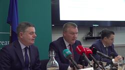 Michael McGrath and Paschal Donohoe reflect on the health of the Irish economy News Clip