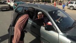 VOICED : Los talibanes mataron a más de 100 colaboradores del anterior gobierno afgano News Clip