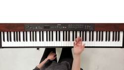 How to Play a Major Pentatonic Scale in F Sharp / G Flat Instructional Video