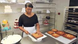 How to Make the First Layer of a Princess Castle Cake Instructional Video