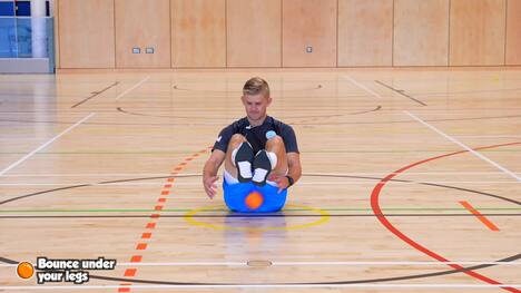 Throwing & Catching - Bounce under your legs
