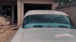 VOICED : Chevrolet de 1955 a 1957, especialidad en Cuba de un chapista autodidacta News Clip