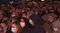 CLEAN : Several thousand people for a silent walk for the beheaded teacher News Clip