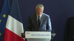 CLEAN : French government pushes electric company EDF for plan of action News Clip