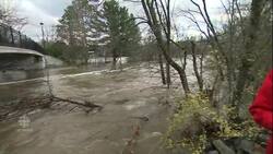 Widespread power outages, flooding in Quebec News Clip