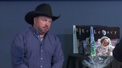Garth Brooks celebrates 10 years of Words With Friends Instructional Video