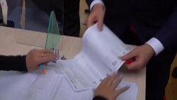 CLEAN : Russia: Communist leader Gennady Zyuganov casts his ballot News Clip
