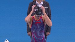 Summer McIntosh swims to her 1st Olympic gold medal Instructional Video