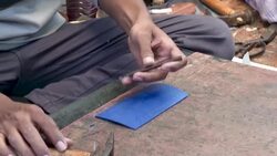 CLEAN : Fighting discrimination in India, one purse at a time News Clip