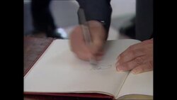 Vladimir Putin visits St Paul's Cathedral News Clip