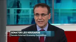 Mike Duffy returns to Parliament Hill News Clip