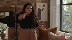 House Tour: This New York City Apartment Is So Small, the Sink Is in the Shower Instructional Video