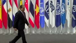 Shinzo Abe and Egyptian President Abdel Fattah el-Sisi handshake News Clip