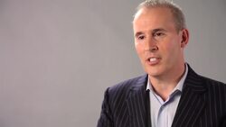 How to Give a Speech like Bill Clinton Instructional Video