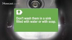 How to Freeze Raw Tomatoes Instructional Video