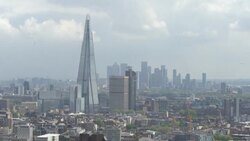 CLEAN : London's tourist attractions reopen, but without foreign tourists News Clip