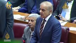 Pakistan PM Imran Khan gone after losing no-confidence vote News Clip